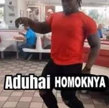 Sticker meme aduhai homoknya dengan hashtag #jomok - Download PNG gratis di Doksli